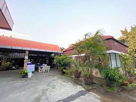 Phunumfha Hotel