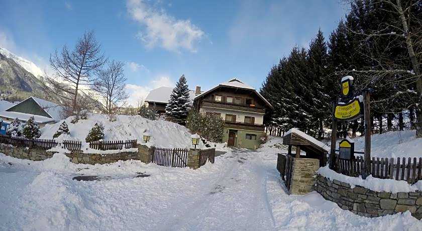 Pension Zur Heiligen Krone – Mauterndorf, MN