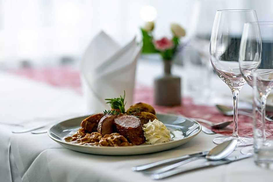 Kaiser von Österreich, Historik- und Thermalhotel