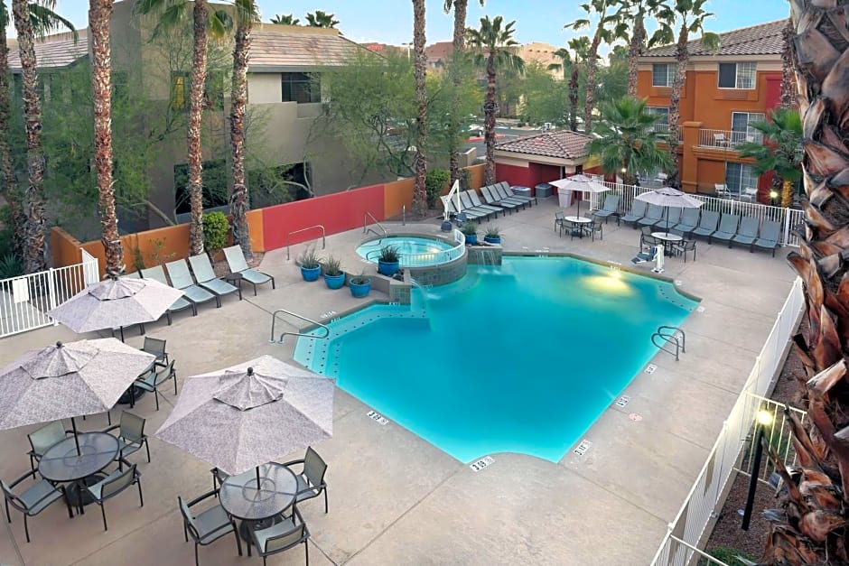 Holiday Inn Express Hotel & Suites Scottsdale - Old Town