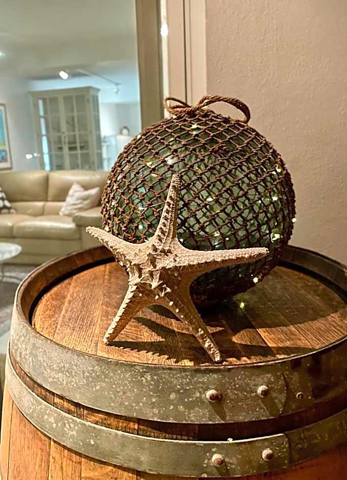 Edge17 Waterfront Apartment, plus Cottage with Garden View - Port Fairy