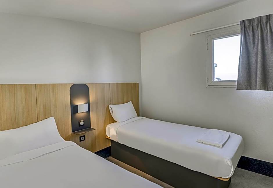 B&B HOTEL Bordeaux Lac sur Bruges