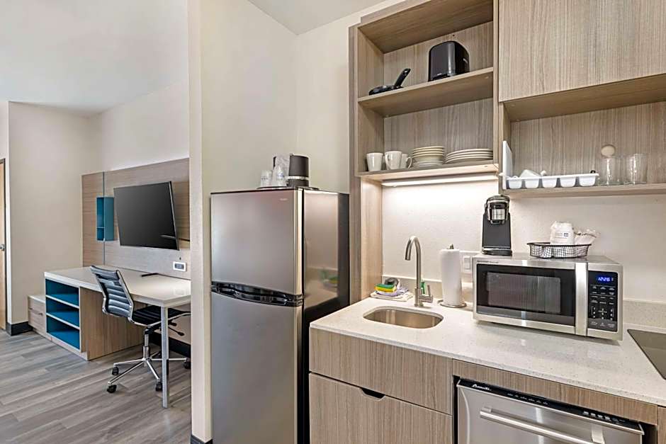 Best Western Plus Executive Residency Carlsbad Hotel