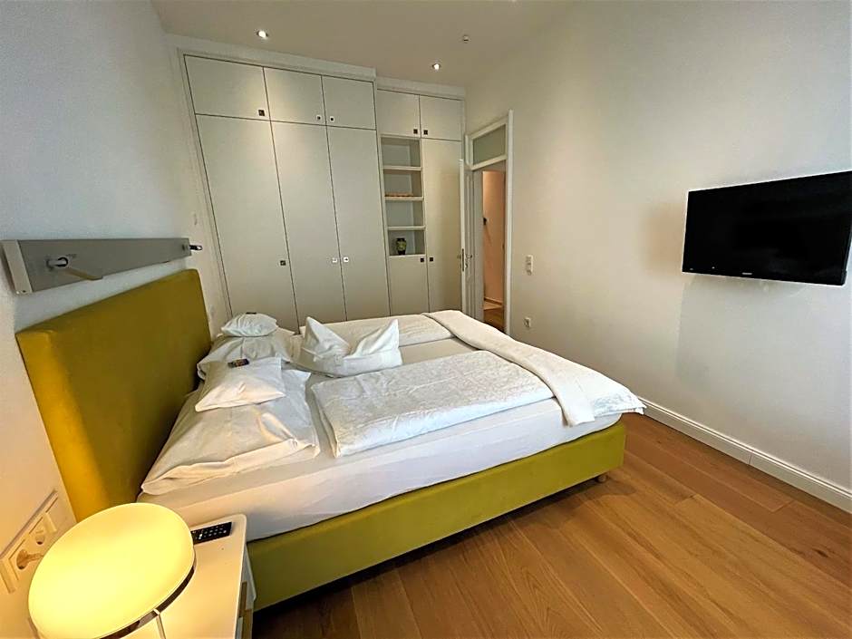 120qm Deluxe Apartment Suites Christina im Stil Design Hotel Vosteen Nähe der Kaiserburg