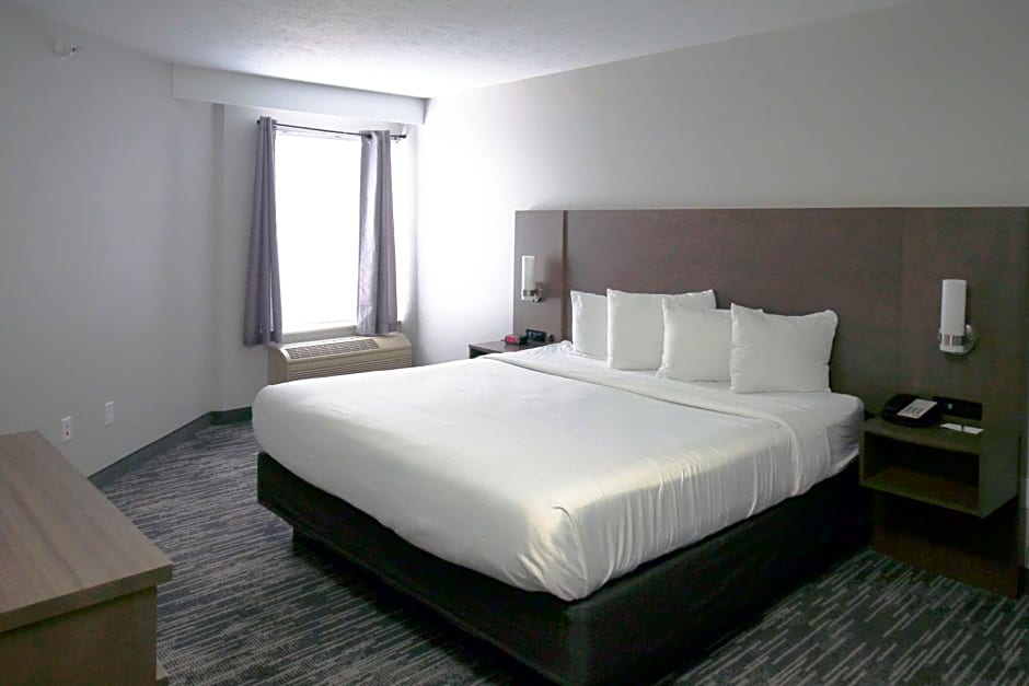 Country Inn & Suites by Radisson, Council Bluffs, IA