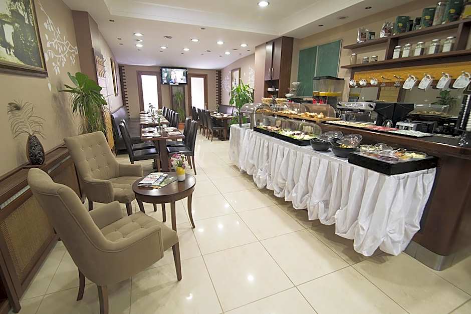 Cumbali Suite Hotel