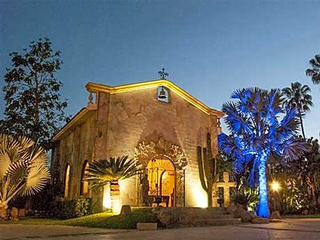 El Encanto Inn