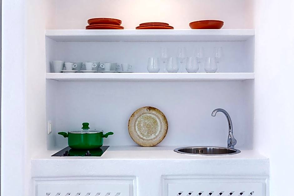 Skyfall Suites - Adults Only