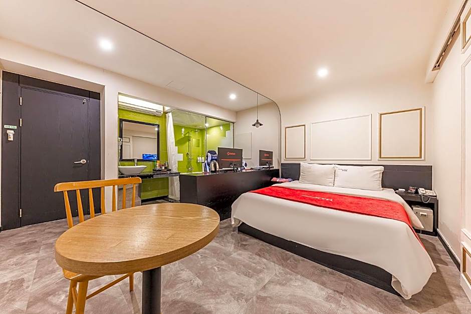 Boutique Hotel XYM