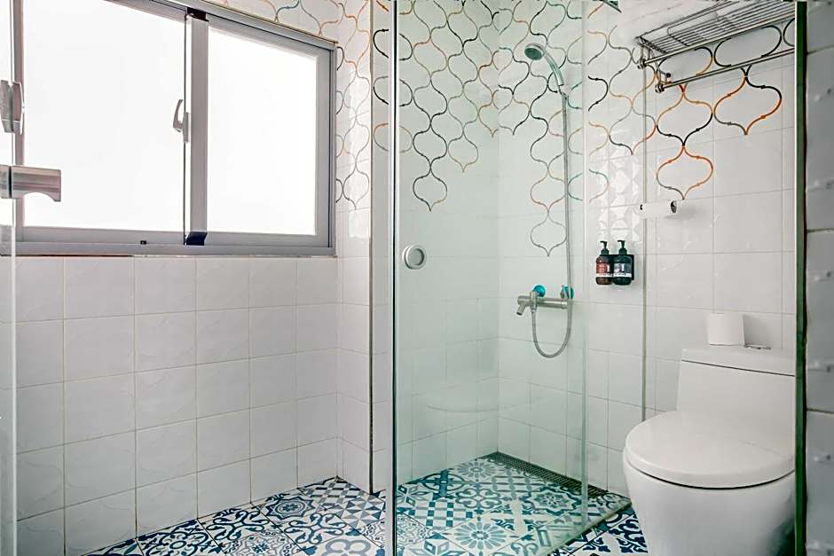 Party of the Ocean B&B