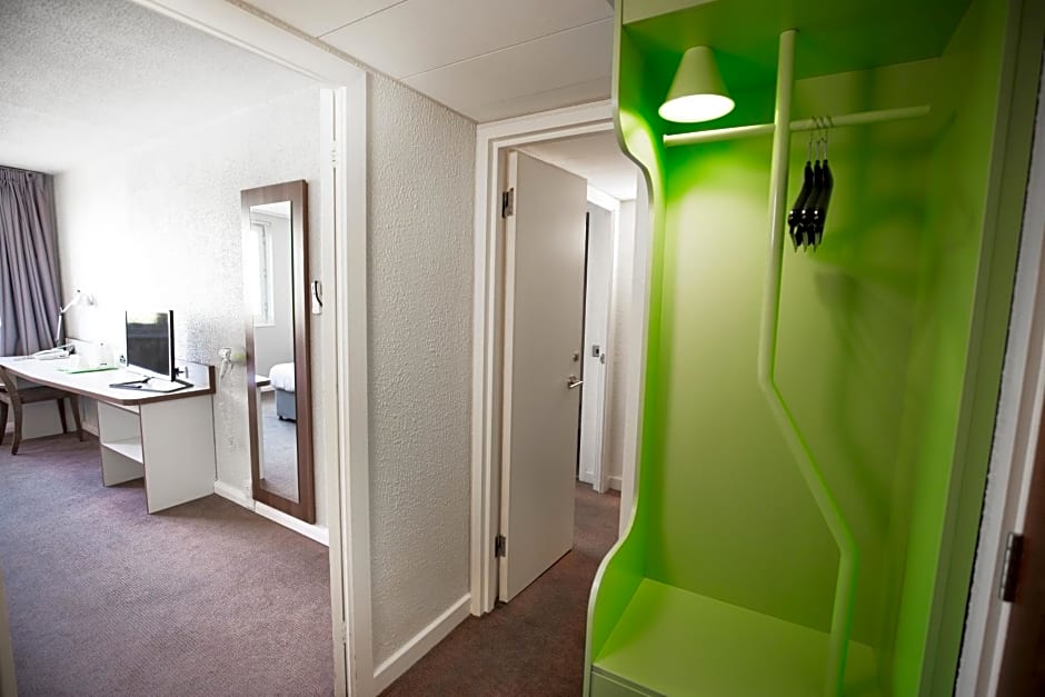 Photo 1 of 5 of Family Room (1 Double Bed + 1 Single Bed)