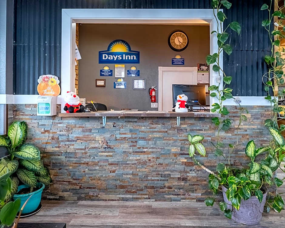 Days Inn by Wyndham Burns