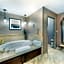 Best Western Plus Black Oak