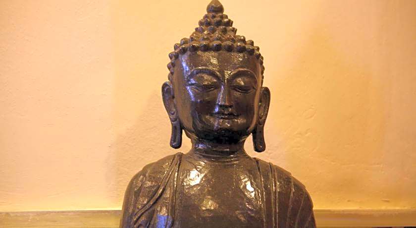 Hotel Buddha Land