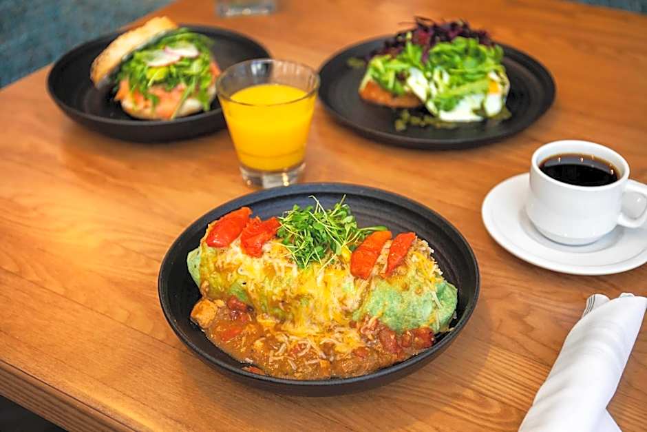 Cambria Hotel Denver Downtown RiNo