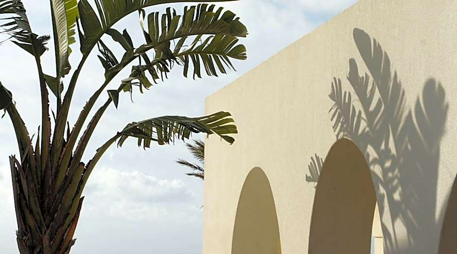 Sikelia Luxury Retreat