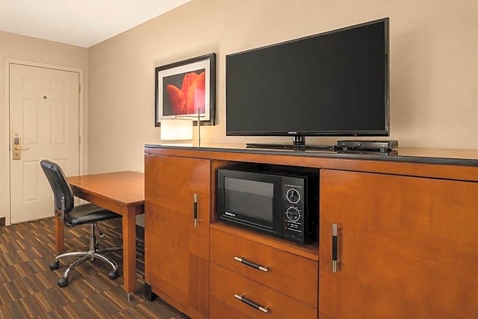 Best Western Executive Inn