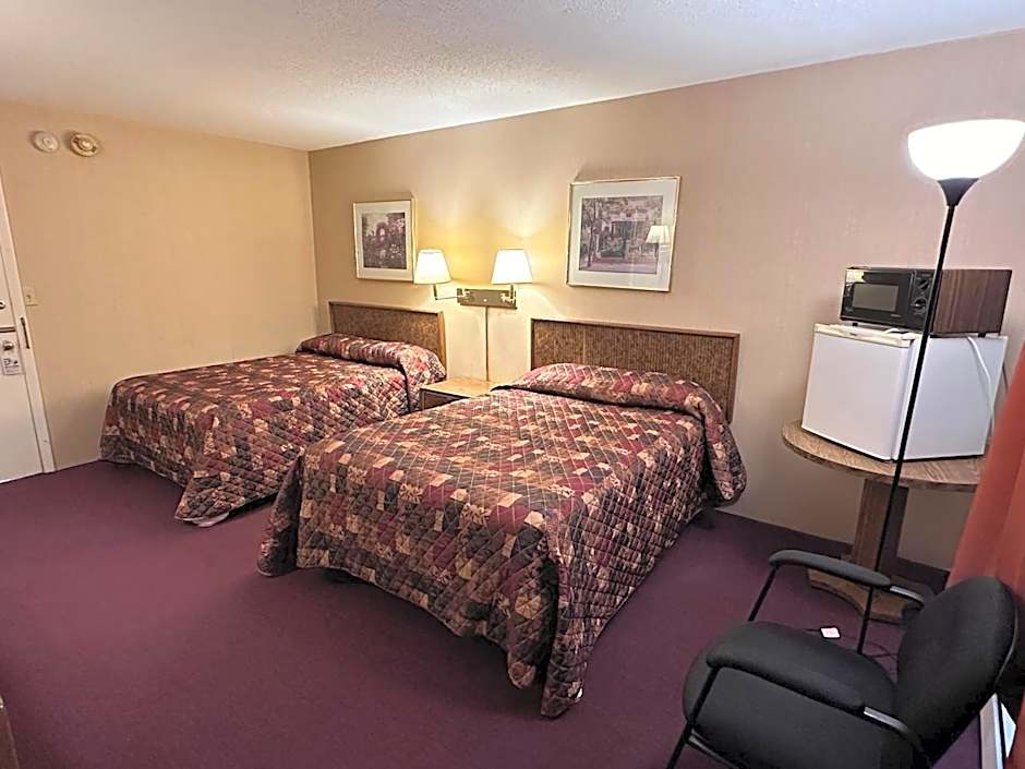 Pamola Motor Lodge