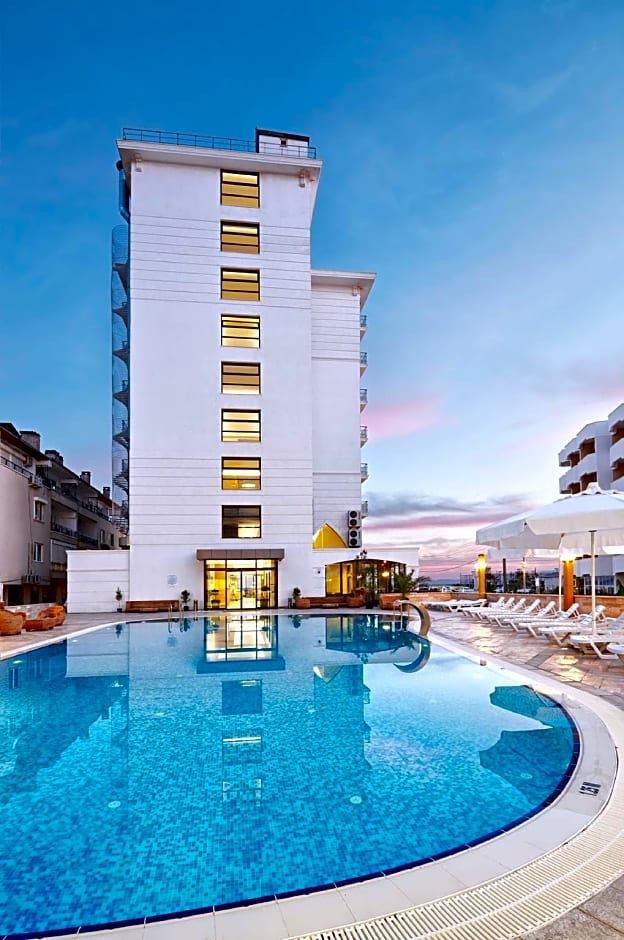 Ayvalik Cinar Hotel
