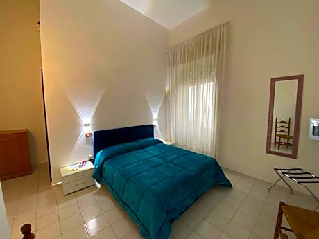 Superior Triple Room with Sea View