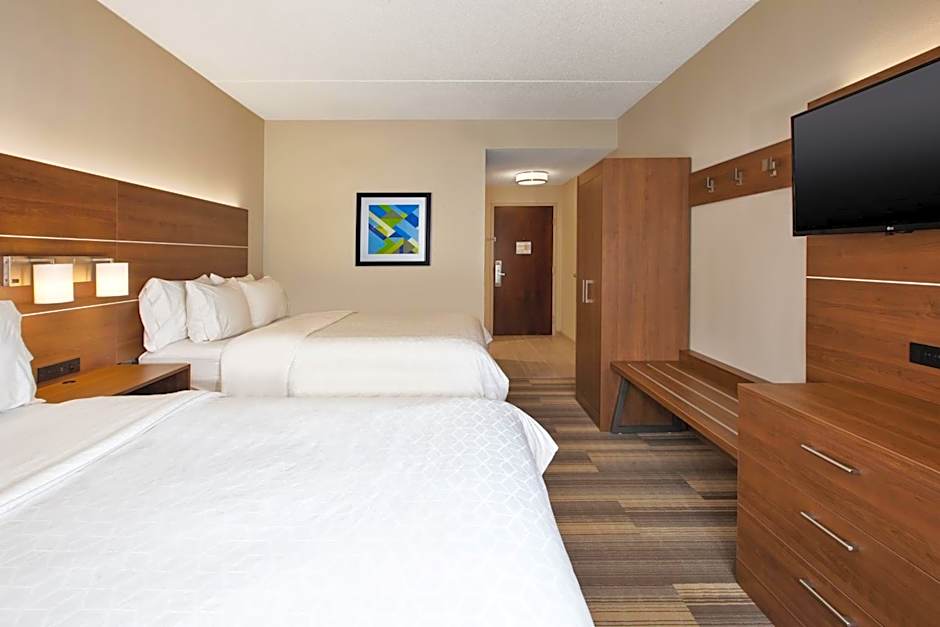 Holiday Inn Express Hotel & Suites Warrenton By IHG