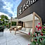 Hotel Lantier & Swimming Pool Zone