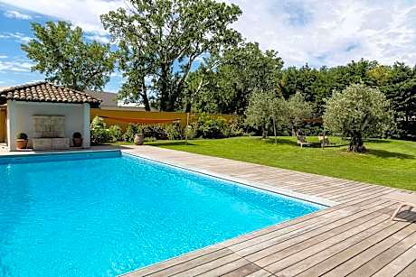 Best Western Plus Le Lavarin