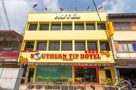 Southern Tip Hotel - City & 100m walk to McDonald's & FREE DOBI