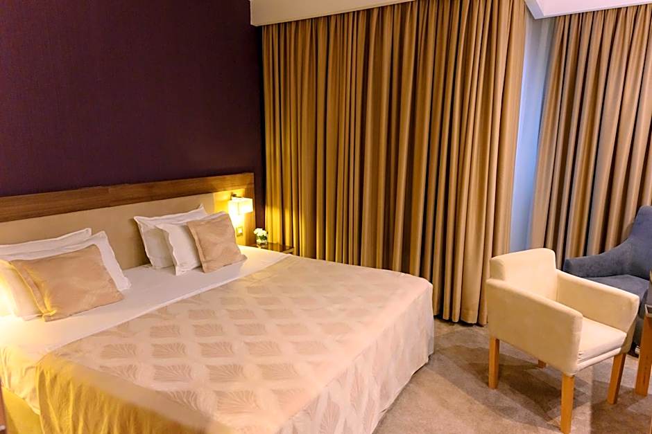 Hotel Tami Residence