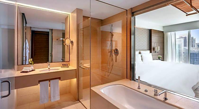 Pullman Doha West Bay