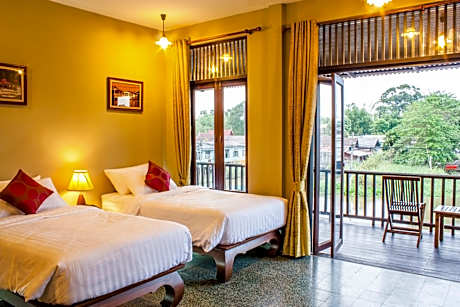 Twin Room with Balcony