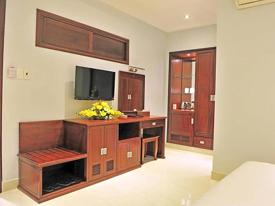 Phoenix Hotel Saigon