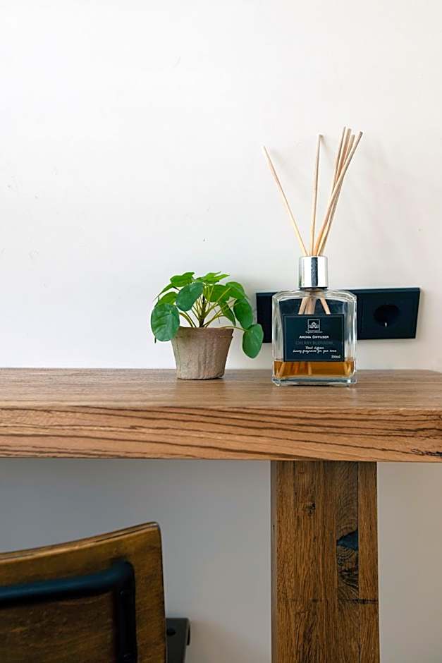 Quentin Golden Bear Hotel