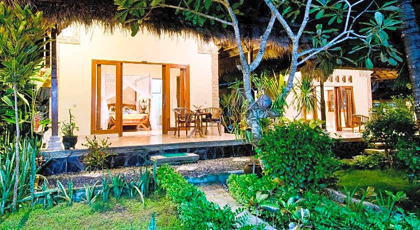 Mushroom Beach Bungalow