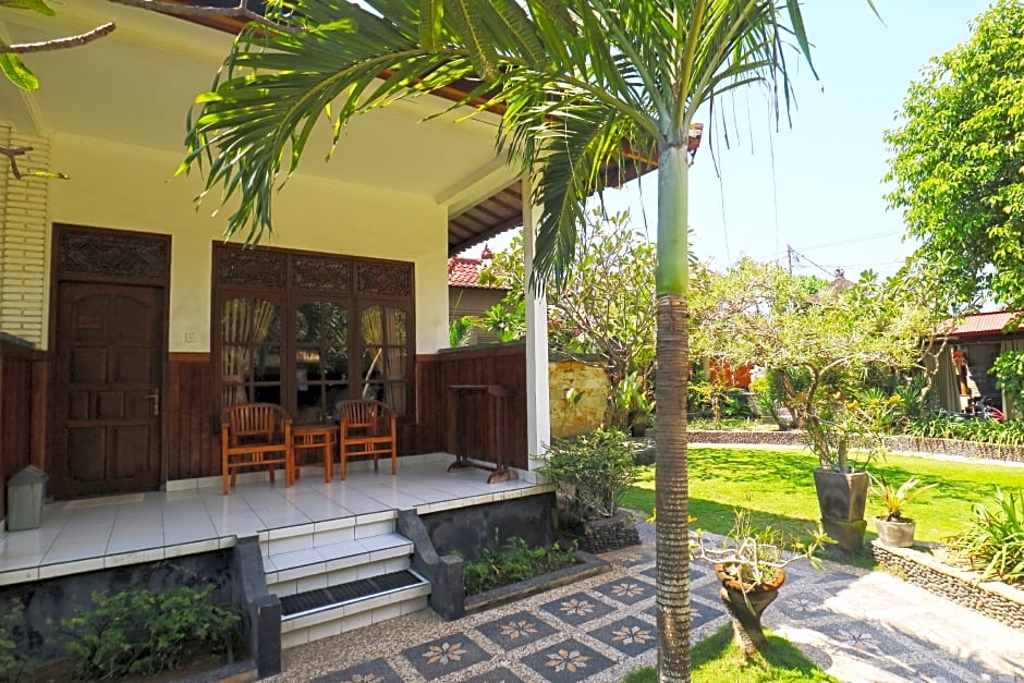 Puri Nusa Beach Hotel by ZUZU