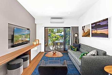 2 Bedroom Deluxe Garden Villa