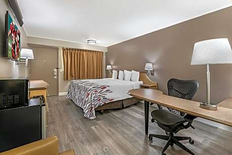 Superior King Room Smoke Free