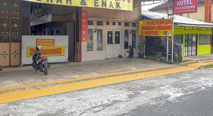 Hotel Jaya Kusuma near Candi Prambanan