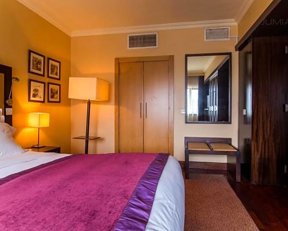 Mercure The Moorhouse Ikoyi