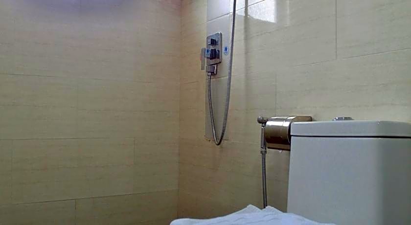 Classic Kinabalu Hotel