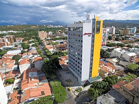 Hampton by Hilton Cucuta