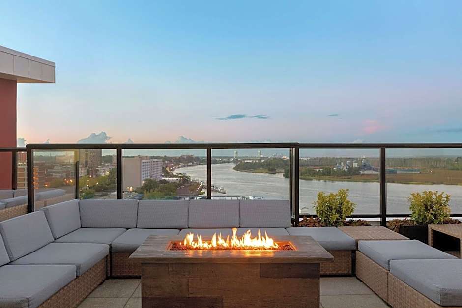 Embassy Suites By Hilton Wilmington Riverfront