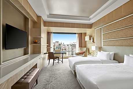 Shangri-La at the Fort Manila