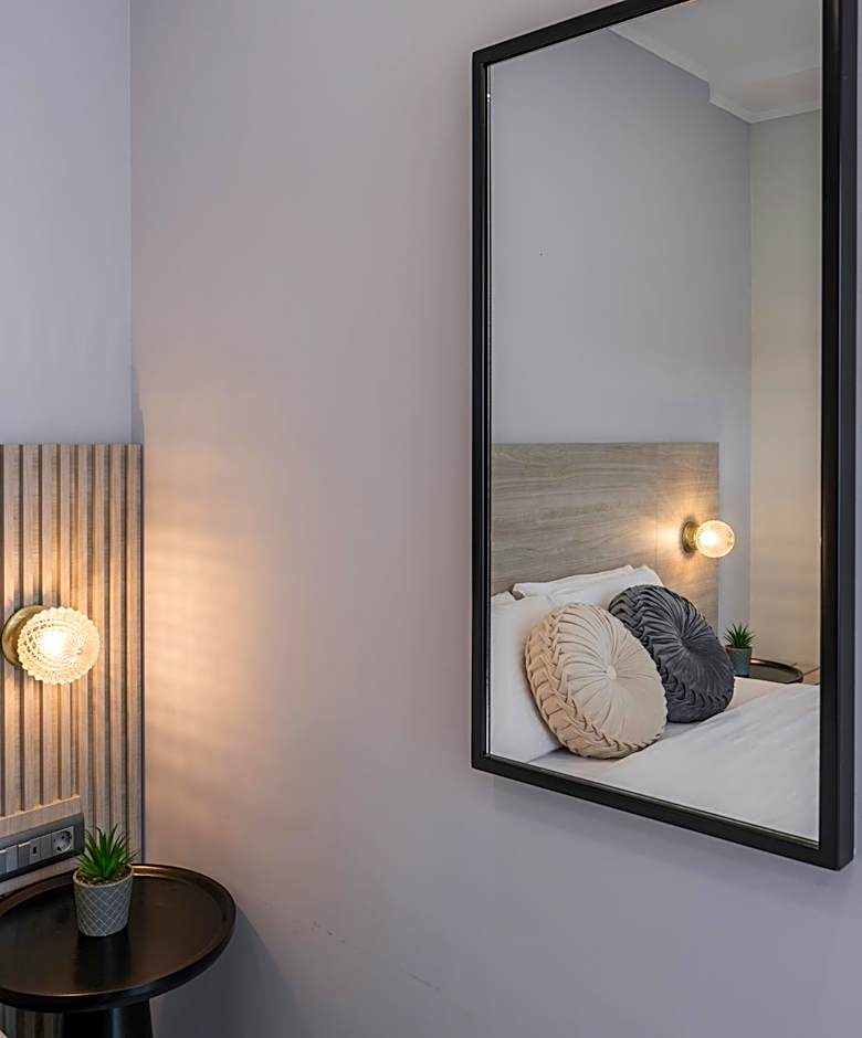 Alexia Seaview Apartments