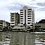 Ayothaya Riverside Hotel