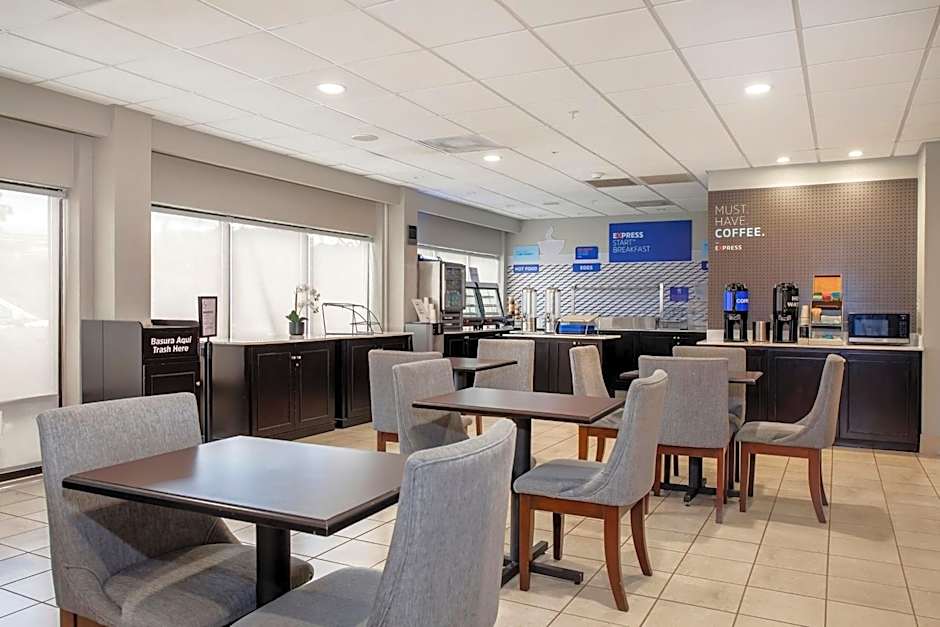 Holiday Inn Express San Jose Costa Rica Airport by IHG