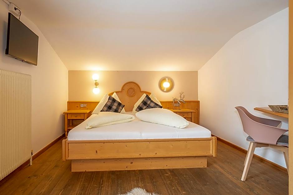 Mara's Little Boutique Sleepover - Budget Holiday Home