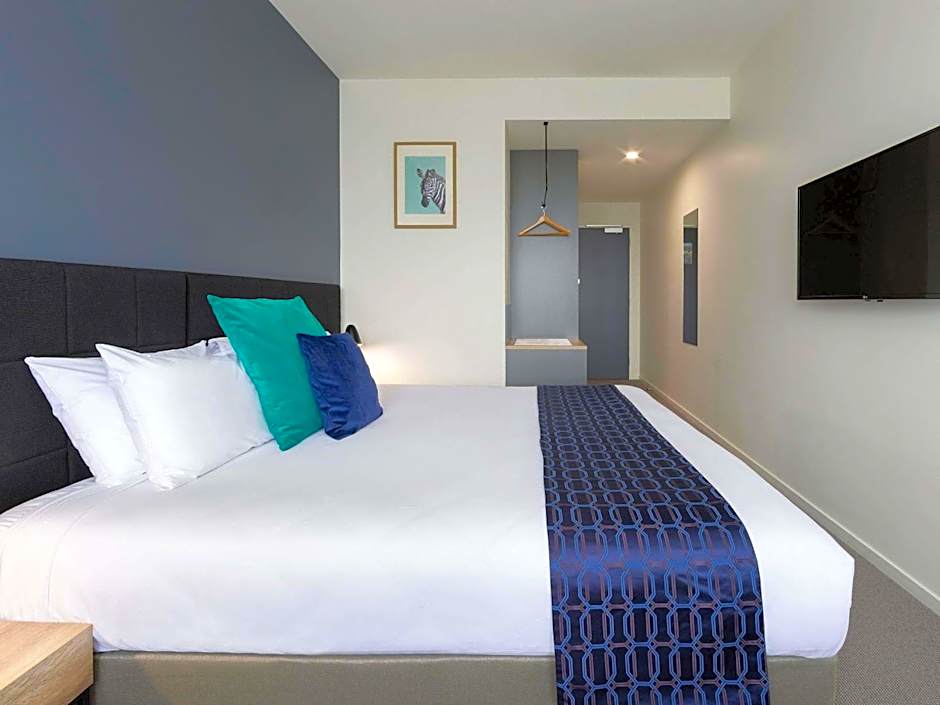 Mantra MacArthur Hotel