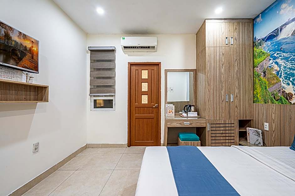 Cozrum - Love Hotel Trần Bình Trọng