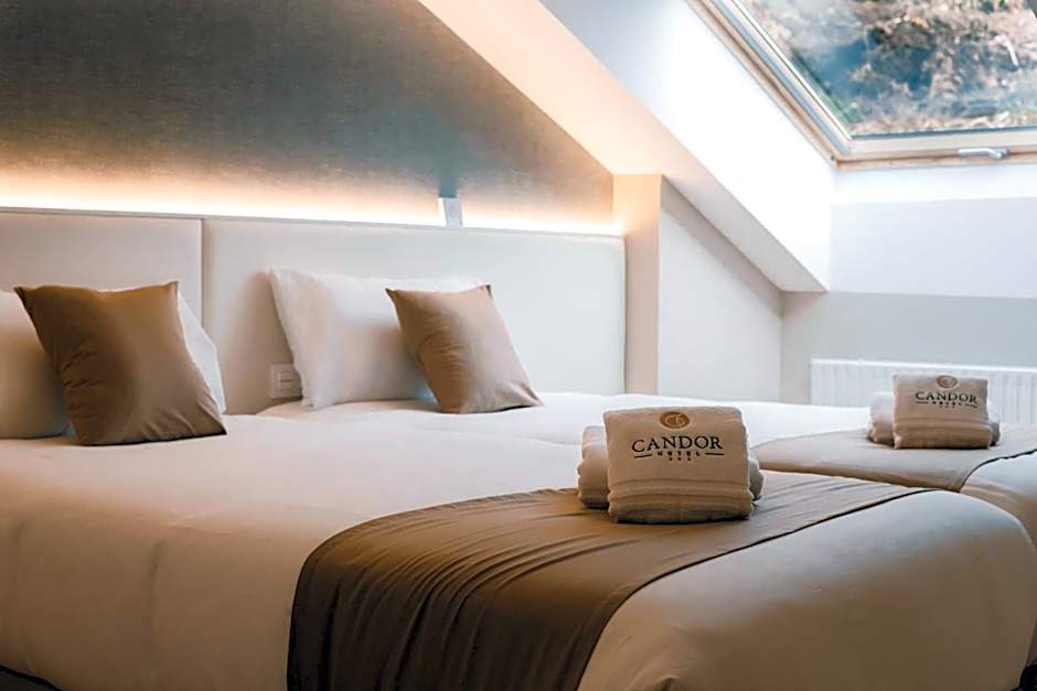 HOTEL CANDOR